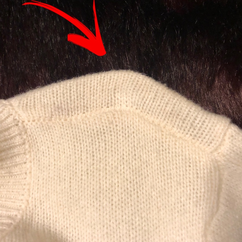 “Lauren” Women’s Ralph Lauren Very Chic Sweater! - Picture 7 of 9